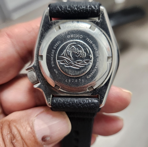 Seiko Black and Silver Dive Watch